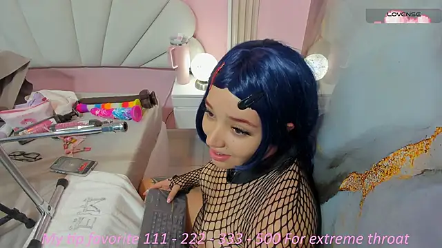 hinata dolly online show from September 2025 08:42:02 AM