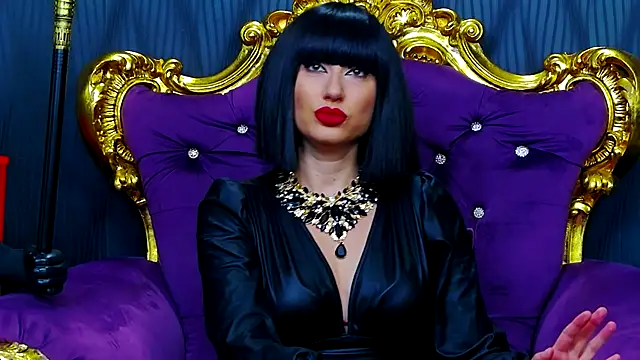 LaraMaeve online show from October 2025 05:15:01 AM