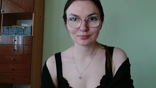 LooveELLYx online show from February 2026 07:29:02 AM