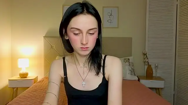 Little moly999 online show from October 2025 01:19:01 PM