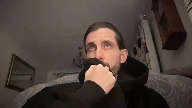 Big8inchUncutCock online show from April 2026 10:47:02 PM