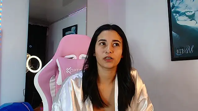 GraceWallace  online show from November 2025 01:42:01 AM