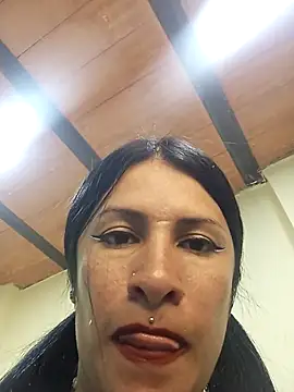 karinnahotdirty online show from November 2025 09:14:01 PM