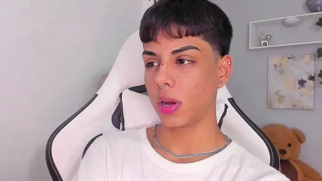 Thomas wil online show from November 2025 06:45:01 AM