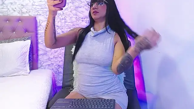 Snapshot of VeroIvanova chatting on September 2025 02:05:02 PM VeroIvanova online show from September 2025 02:05:02 PM