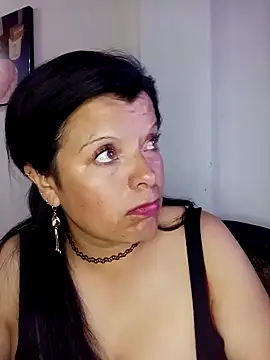 Hanna Kieran online show from October 2025 11:27:01 PM