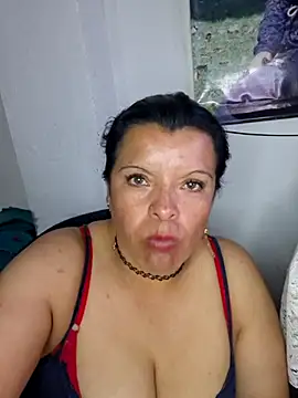 Hanna Kieran online show from October 2025 03:56:02 PM