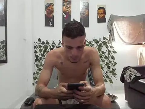 Latins Boss online show from April 2026 08:06:02 PM