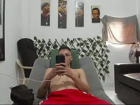 Latins Boss online show from April 2026 10:23:02 PM