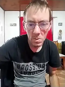 Snapshot of elpolaquin chatting on May 2026 04:03:02 PM elpolaquin online show from May 2026 04:03:02 PM
