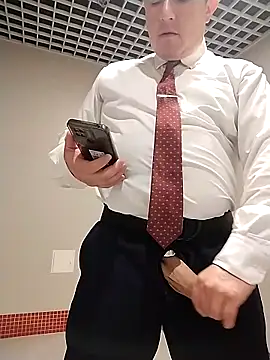 BigCristh79 online show from February 2026 07:57:02 AM