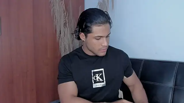 Evansdark1 online show from September 2025 09:28:02 PM