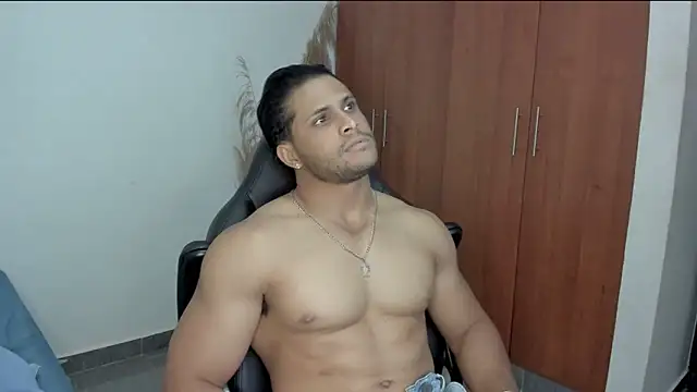 Evansdark1 online show from May 2026 11:34:04 PM