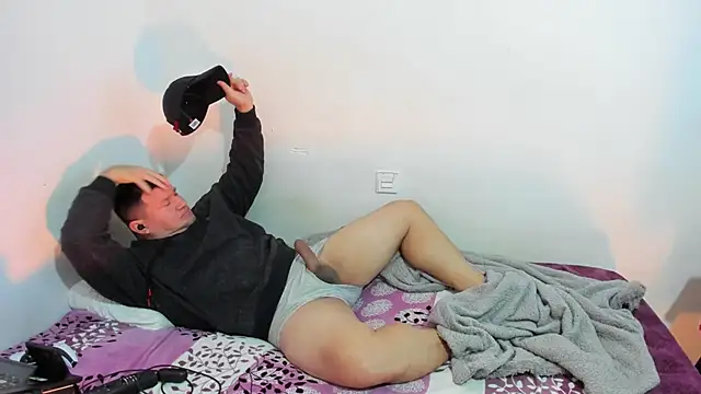 fuckynations online show from December 2024 06:02:01 PM