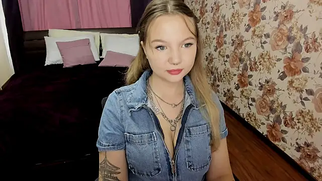 MariaRobinsone online show from September 2025 05:12:01 AM