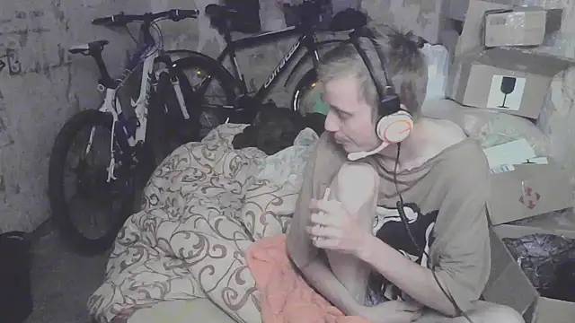 makarov1993 online show from September 2025 06:24:02 PM