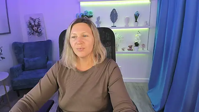 Snapshot of NinaStarle chatting on September 2025 11:32:01 AM NinaStarle online show from September 2025 11:32:01 AM