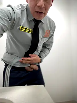 Manu0586 online show from September 2025 04:15:01 AM