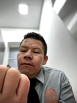 Manu0586 online show from September 2025 01:11:01 AM