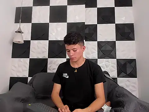 AndyFame1 online show from September 2025 07:14:01 PM