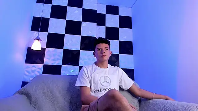 AndyFame1 online show from September 2025 04:25:02 AM