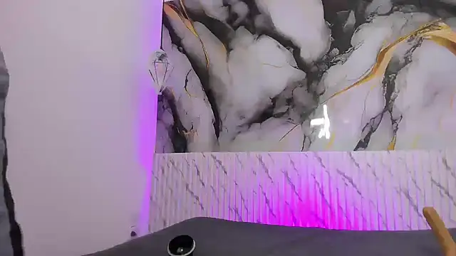 AndyFame1 online show from October 2025 07:36:02 PM