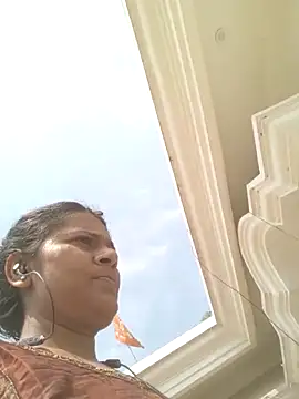 couple 71 online show from March 2026 05:24:01 AM