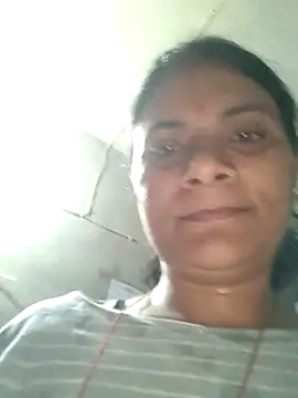 couple 71 online show from April 2026 01:39:01 PM