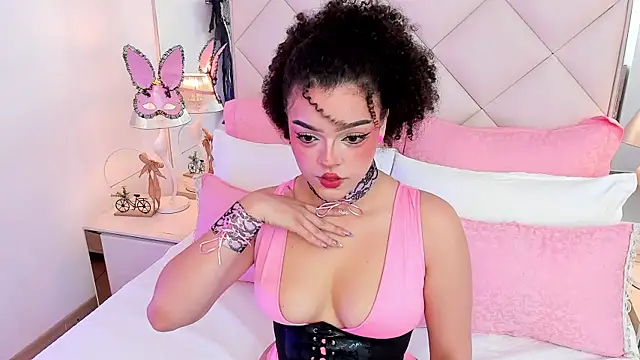 LilBoonew online show from October 2025 02:13:01 PM