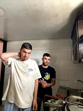 Maiki Foxx online show from October 2025 08:03:02 PM