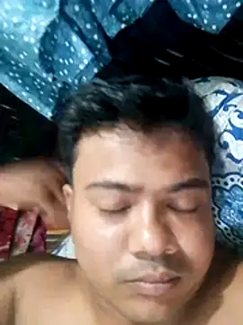 Snapshot of CatchingBouquet chatting on May 2026 11:09:02 AM CatchingBouquet online show from May 2026 11:09:02 AM