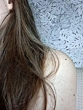 Olivia OliV online show from April 2026 02:51:02 AM