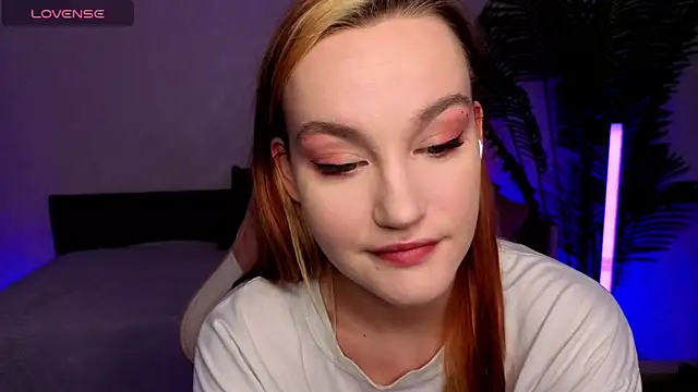 Ida FaneStain online show from April 2026 07:07:01 AM