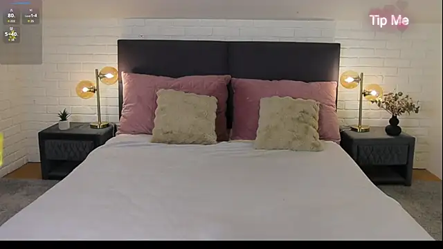 Angel   Blond online show from July 2026 03:32:02 PM