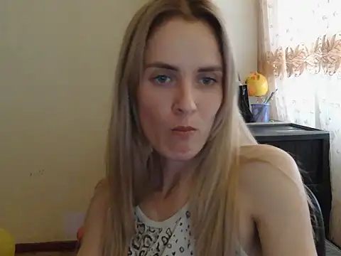 JayeTyler online show from November 2025 10:15:02 AM