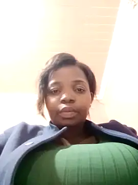 ShySexyBaddiexx online show from February 2026 11:12:01 PM