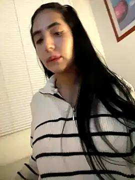 oh nina online show from October 2025 11:24:02 PM