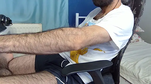 flydirty online show from October 2025 10:36:01 AM