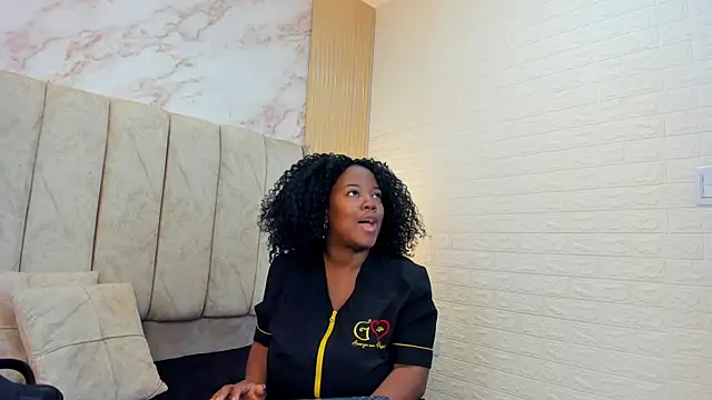 kiarazafira online show from September 2025 10:28:02 AM