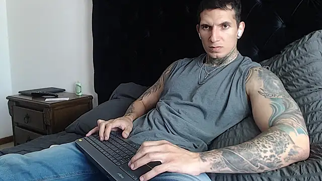 Shane Clay online show from January 2026 06:11:01 PM