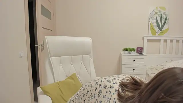 GoodGlamorGirl online show from December 2025 02:30:02 AM