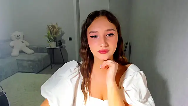 Snapshot of Wise_Bunny chatting on July 2026 08:13:02 PM Wise Bunny online show from July 2026 08:13:02 PM