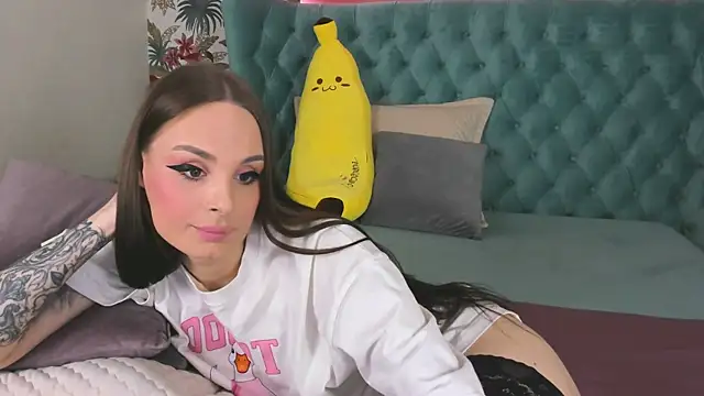 Snapshot of NaughtyLoryy chatting on October 2025 08:27:02 AM NaughtyLoryy online show from October 2025 08:27:02 AM