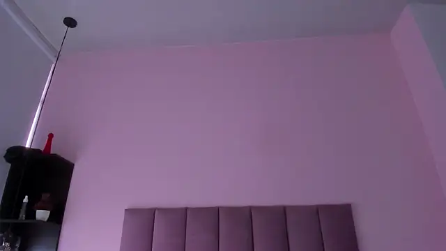 Snapshot of violet_myerrs chatting on September 2025 12:38:02 PM violet myerrs online show from September 2025 12:38:02 PM
