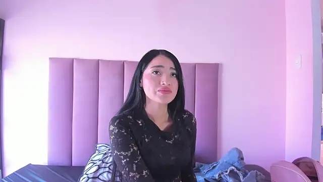 Snapshot of violet_myerrs chatting on September 2025 01:11:02 PM violet myerrs online show from September 2025 01:11:02 PM