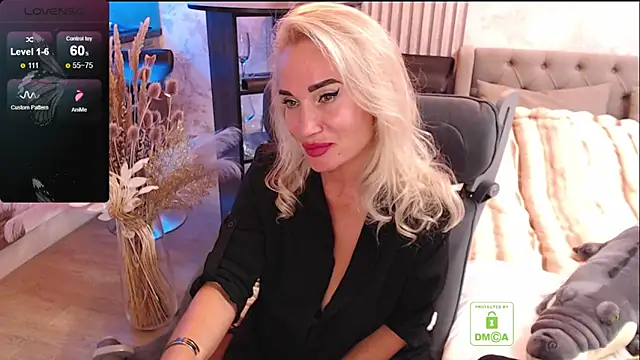 FreeBerryMILF online show from April 2026 09:23:01 PM