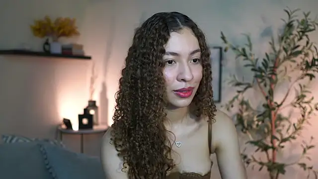 Snapshot of isabella-garcia- chatting on July 2026 12:43:01 AM isabella-garcia- online show from July 2026 12:43:01 AM
