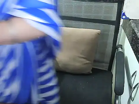 lovepihuu online show from October 2025 05:15:01 AM