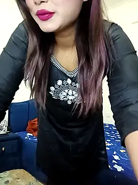 alexa cam44 online show from February 2026 07:56:01 PM