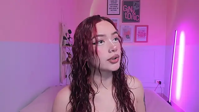 Camila Rivers online show from October 2025 12:17:01 PM